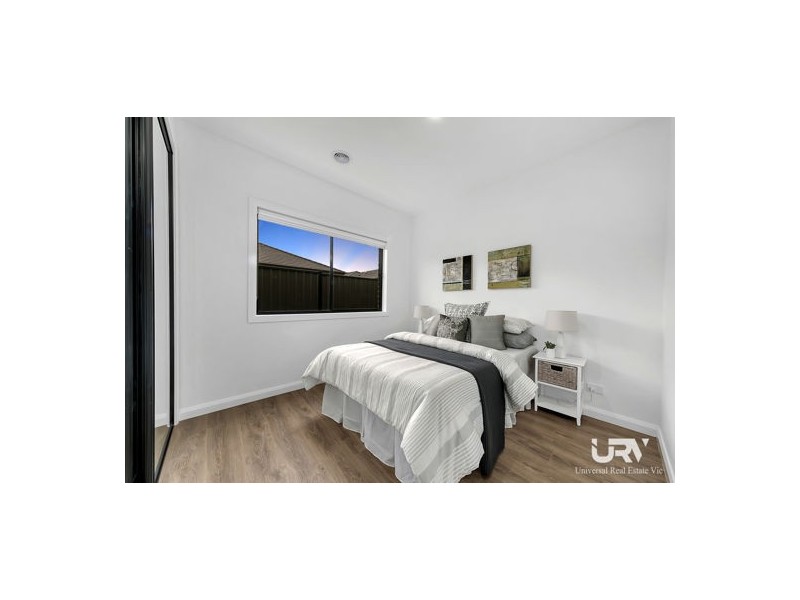 21 Coronado Avenue, Craigieburn VIC 3064