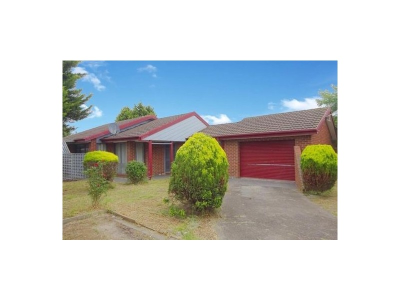 165 Hothlyn Drive, Craigieburn VIC 3064