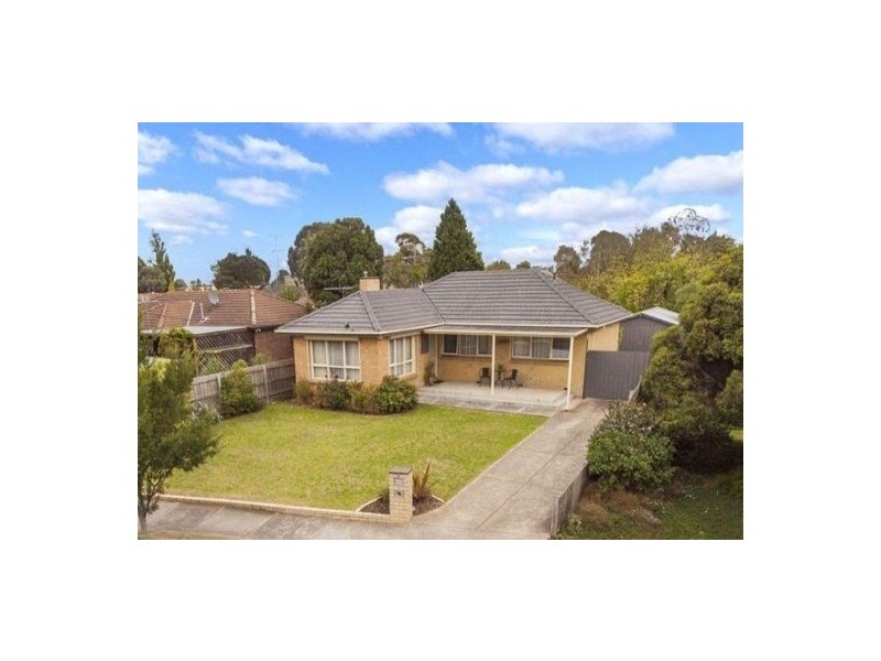 9 Hamilton Street, Craigieburn VIC 3064