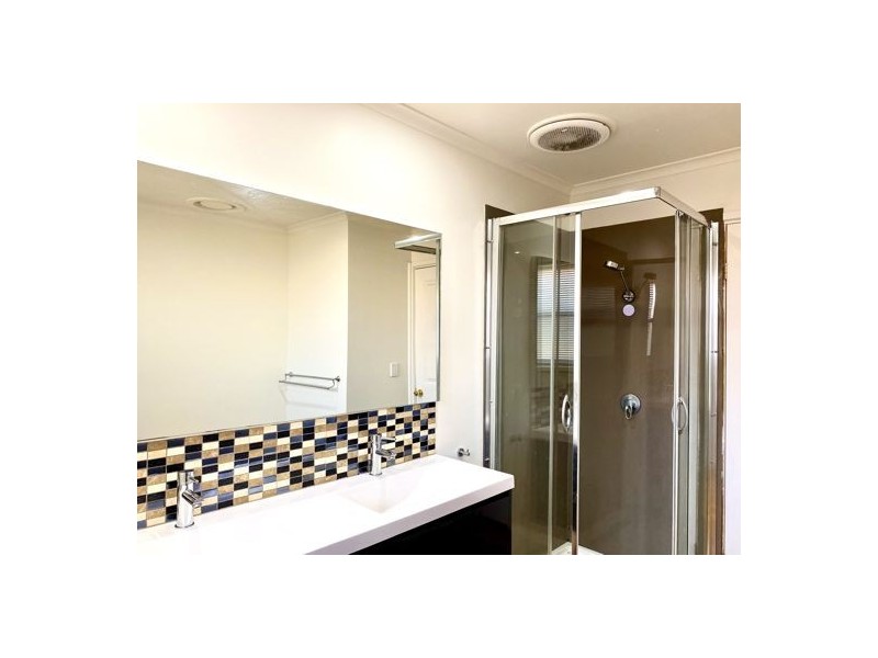 4 Ninda Court, Westmeadows VIC 3049