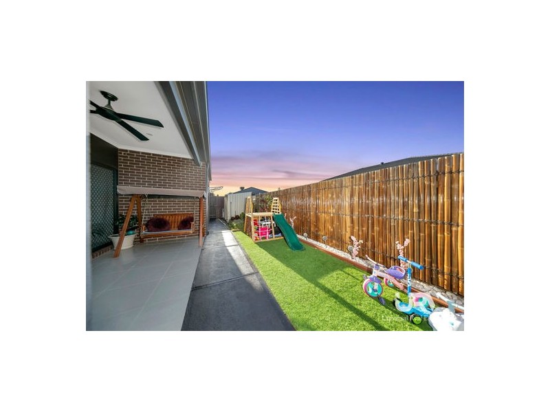 6 Chevery Street, Mickleham VIC 3064