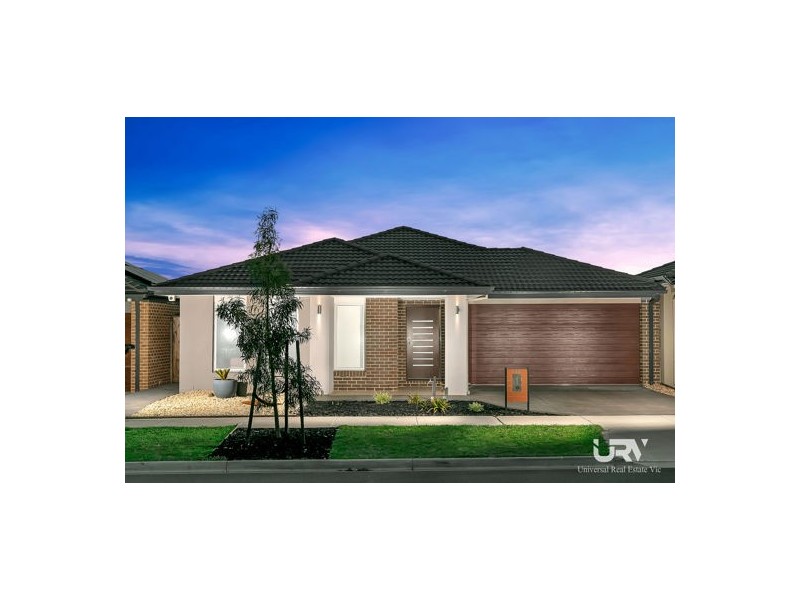 35 Moonlight Way, Mickleham VIC 3064