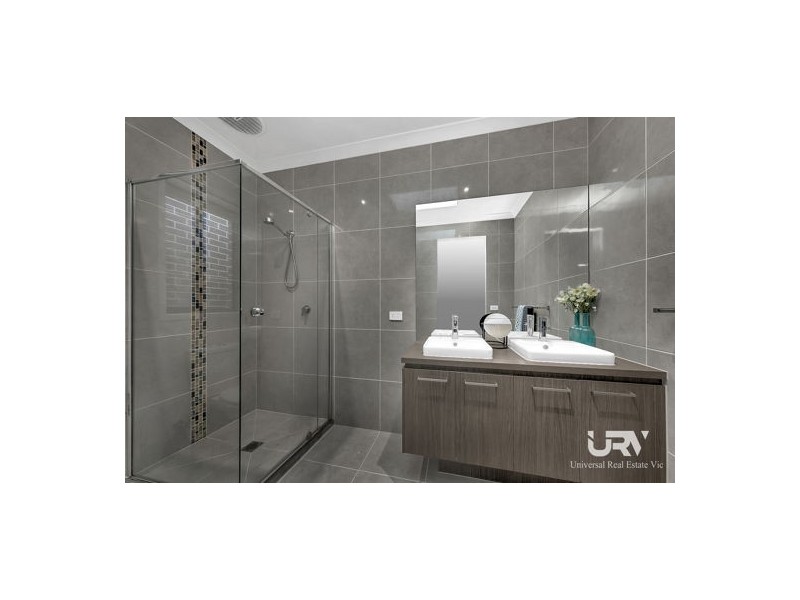 20 Viewmont Avenue, Craigieburn VIC 3064