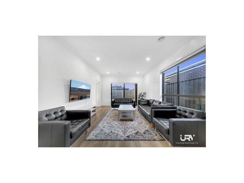 54 Adoquin Street, Doreen VIC 3754