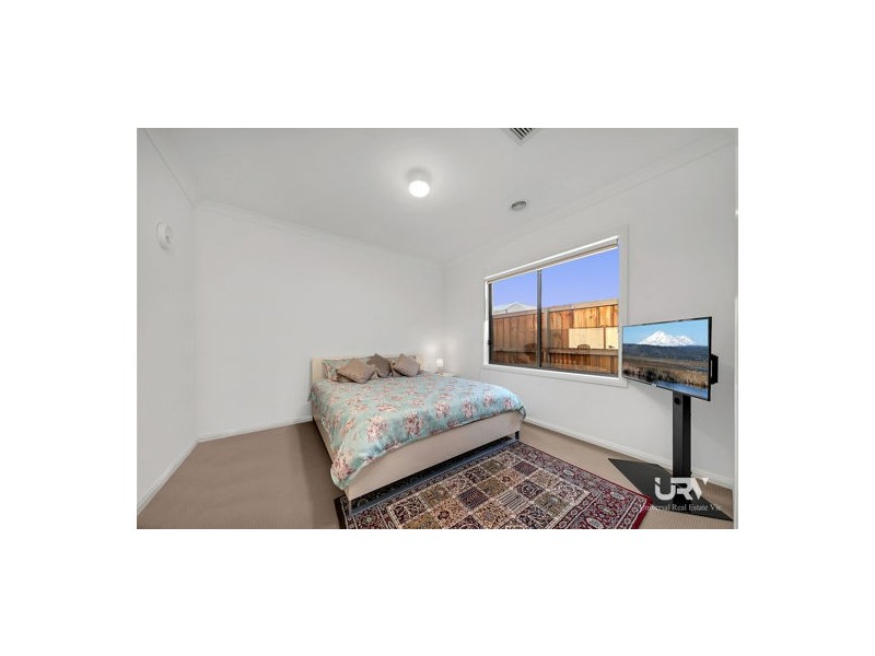 54 Adoquin Street, Doreen VIC 3754