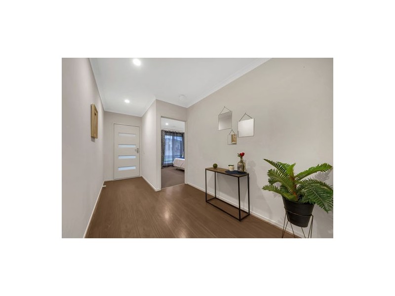 49 Golf Links Drive, Beveridge VIC 3753