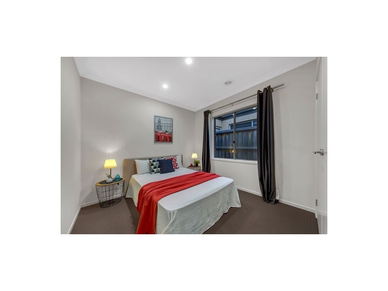 49 Golf Links Drive, Beveridge VIC 3753