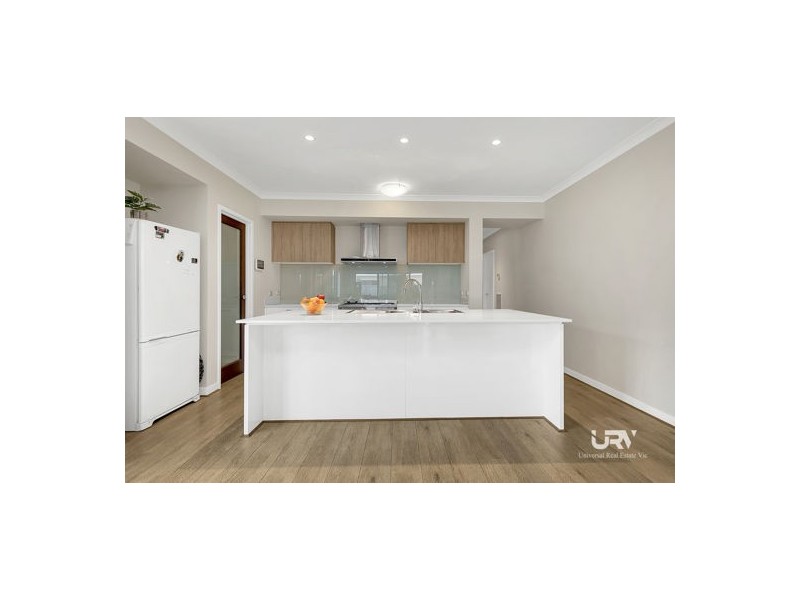 470 Brookfield Boulevard, Mickleham VIC 3064