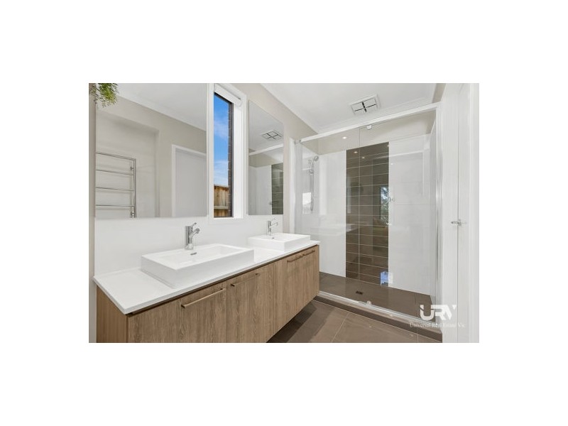 470 Brookfield Boulevard, Mickleham VIC 3064