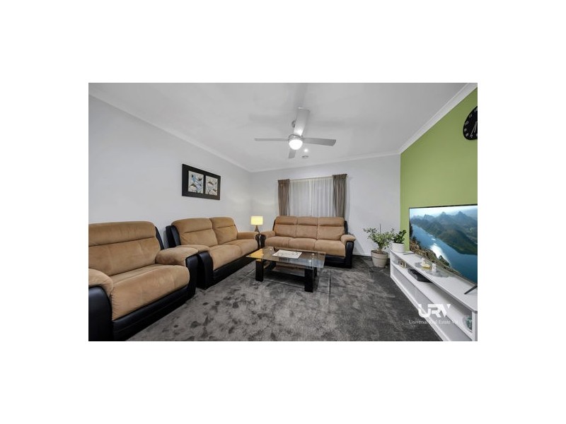 30 Revelstoke Street, Mickleham VIC 3064