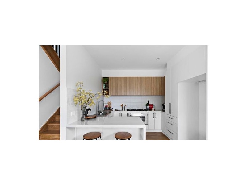 1/27 Ebony Parade, Heidelberg West VIC 3081