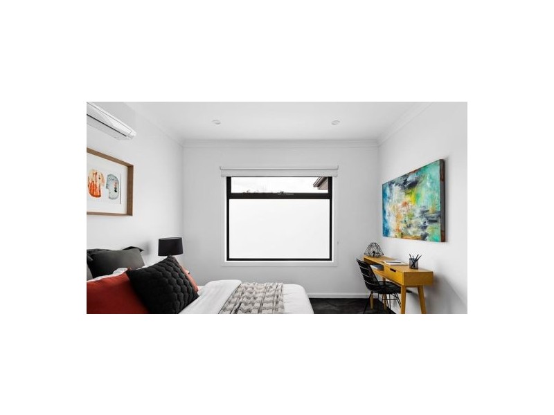 1/27 Ebony Parade, Heidelberg West VIC 3081