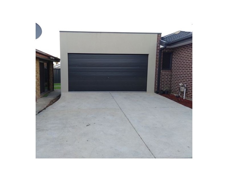 1/3 St Austell Court, Craigieburn VIC 3064