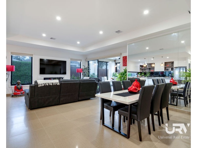 1 Welland Drive, Mickleham VIC 3064