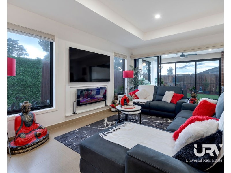 1 Welland Drive, Mickleham VIC 3064