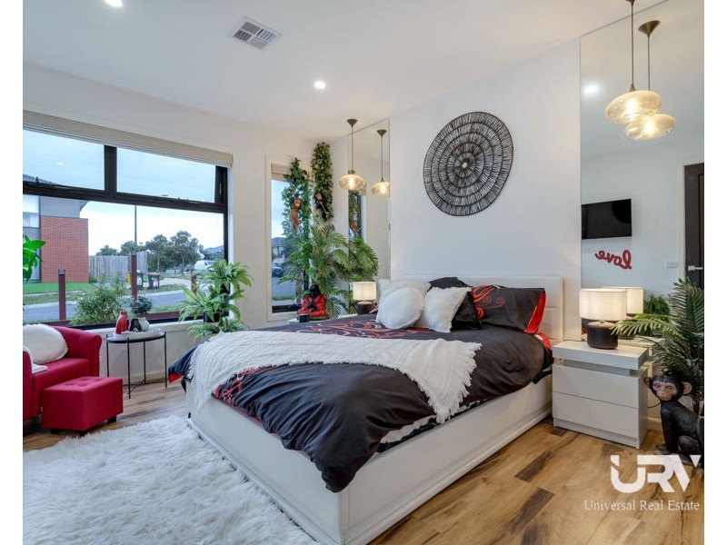 1 Welland Drive, Mickleham VIC 3064