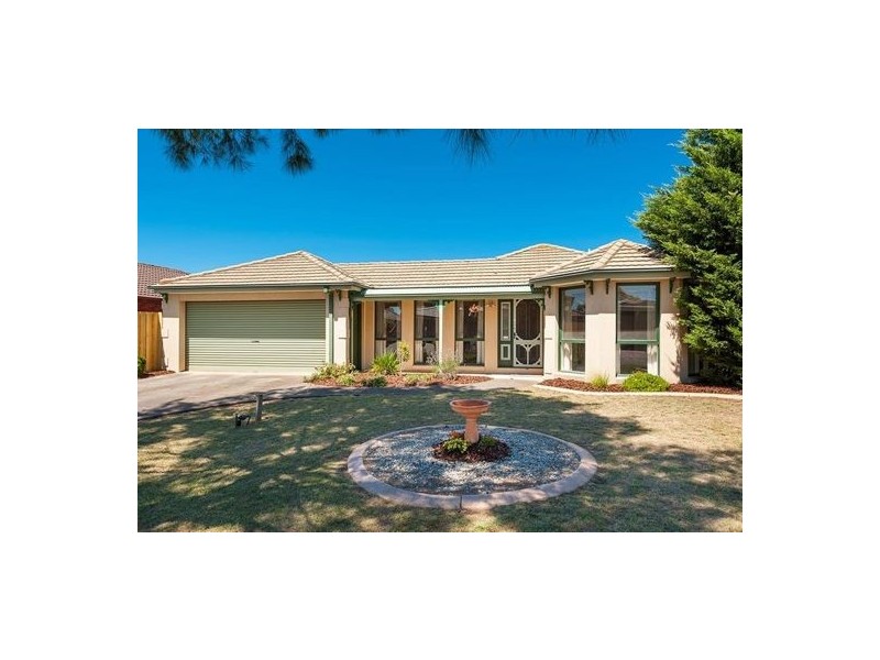 5 Taunton Place, Craigieburn VIC 3064