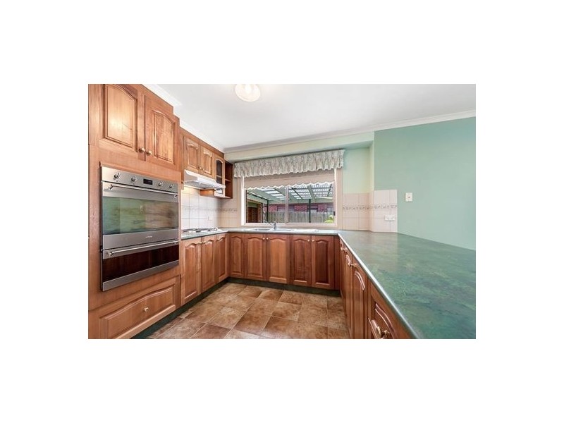 5 Taunton Place, Craigieburn VIC 3064