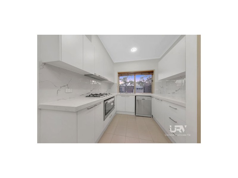 14 Claremont  Street, Craigieburn VIC 3064