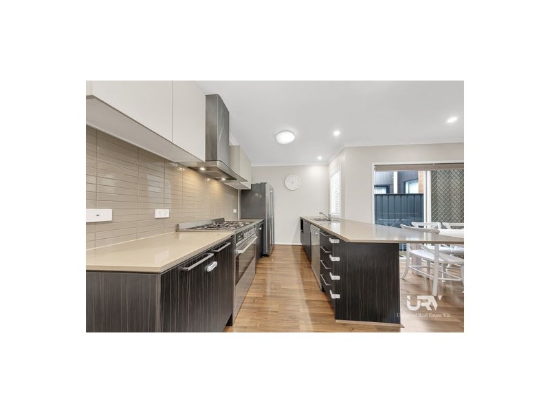 19 Domain Way, Craigieburn VIC 3064