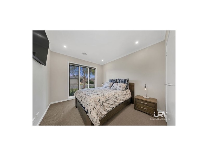 19 Domain Way, Craigieburn VIC 3064