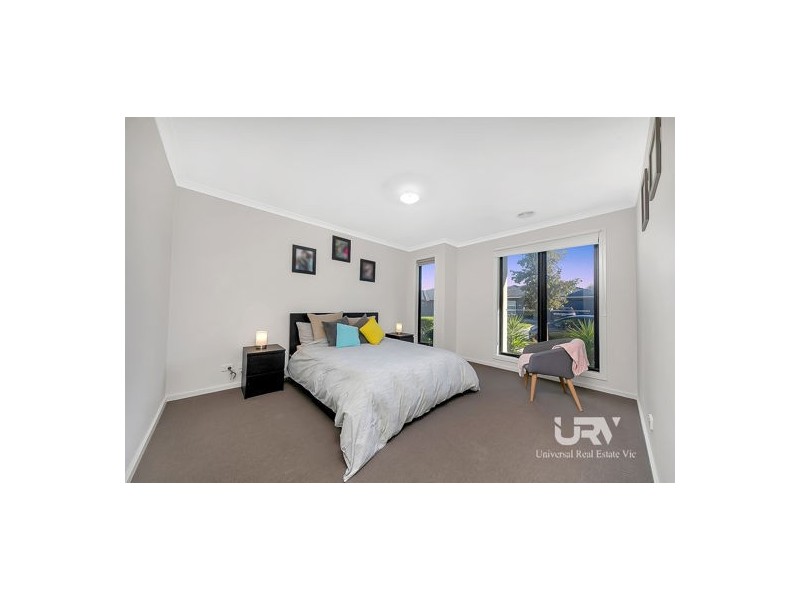 6 Geyser Street, Craigieburn VIC 3064