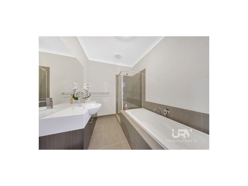 6 Geyser Street, Craigieburn VIC 3064