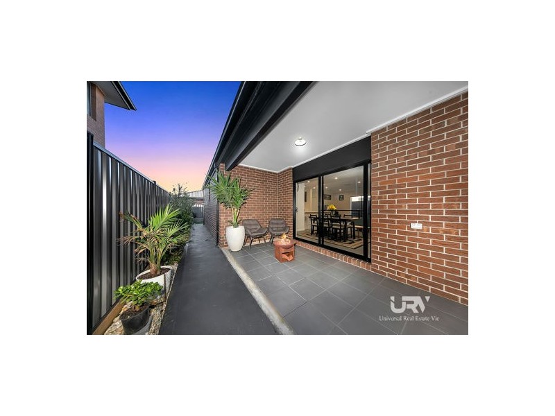 6 Geyser Street, Craigieburn VIC 3064