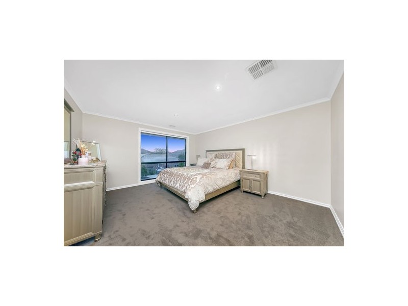 40 Westerfolds Loop, Craigieburn VIC 3064