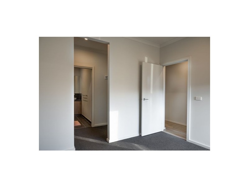 14 Crepe Road, Kalkallo VIC 3064