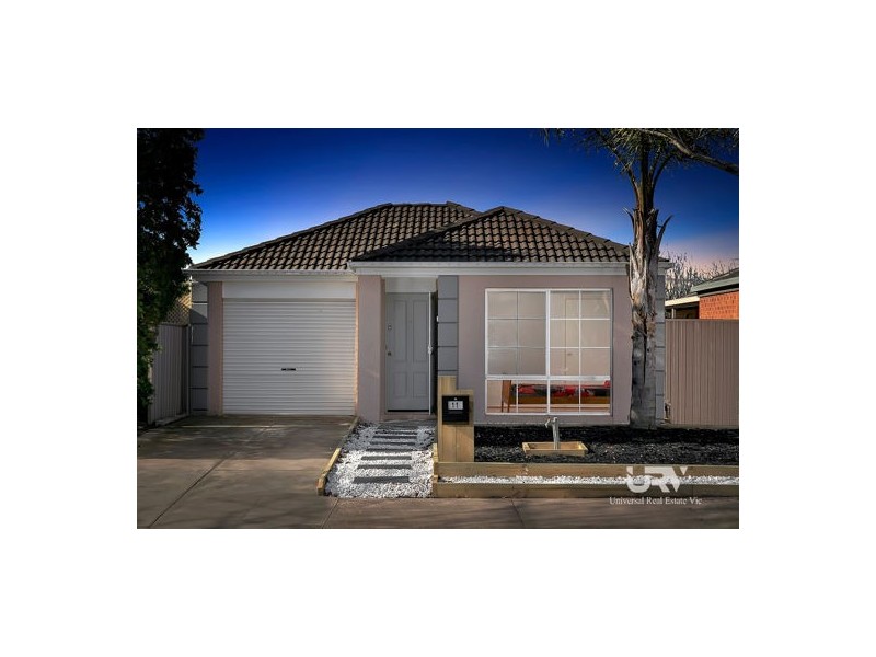 11 Bathurst Close, Craigieburn VIC 3064