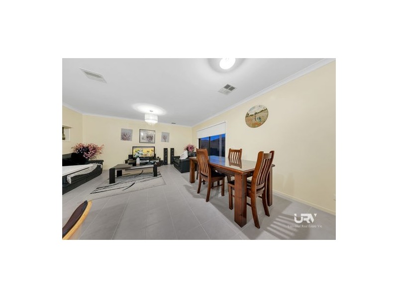 3 Muskwood Drive, Mickleham VIC 3064