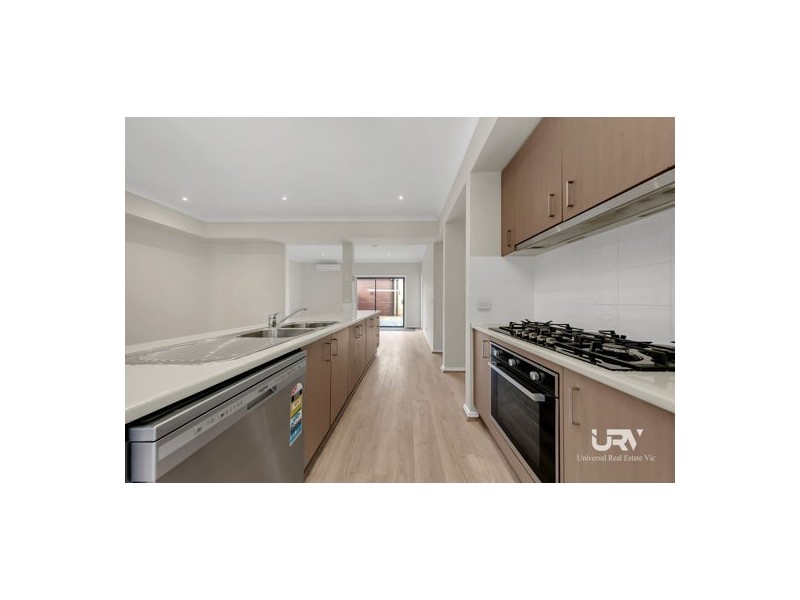 5/1 Clarendon Avenue, Craigieburn VIC 3064