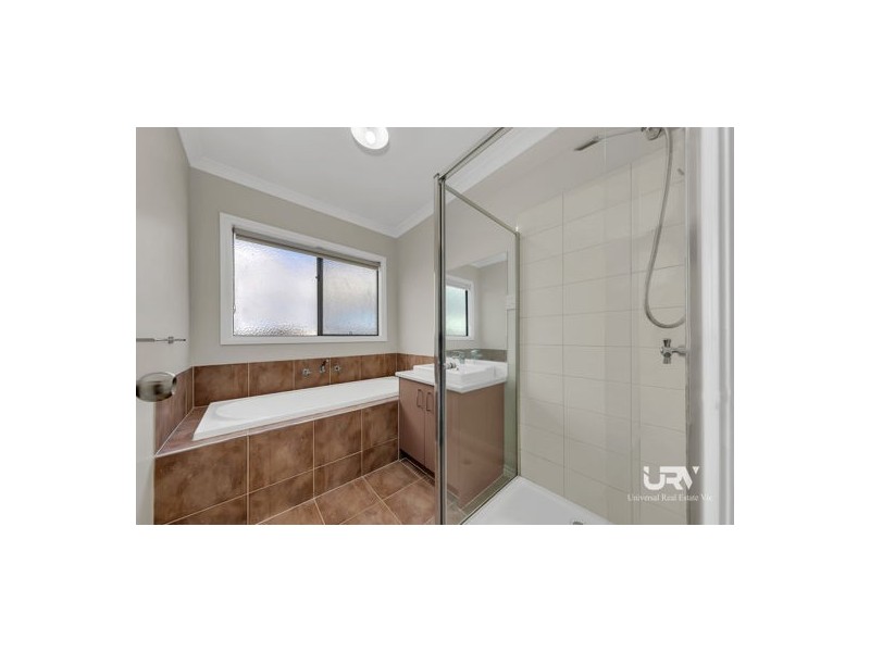 5/1 Clarendon Avenue, Craigieburn VIC 3064