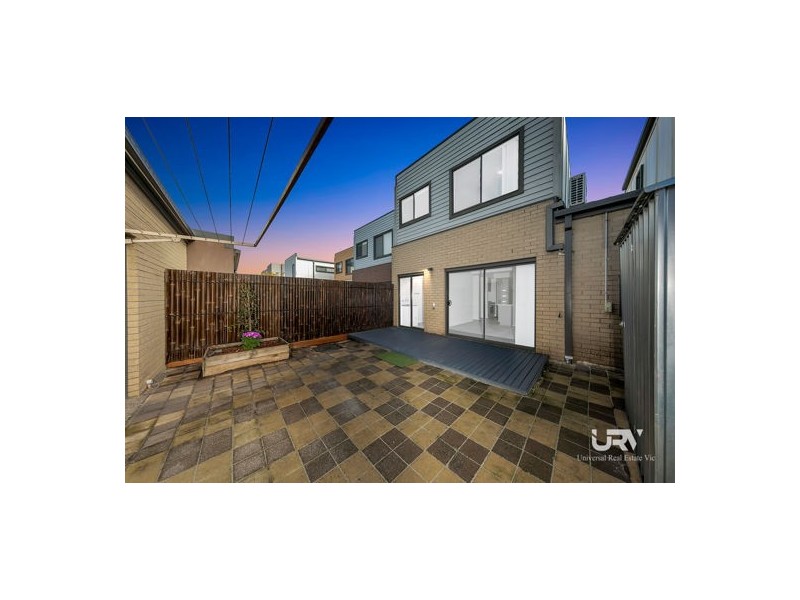 5/1 Clarendon Avenue, Craigieburn VIC 3064