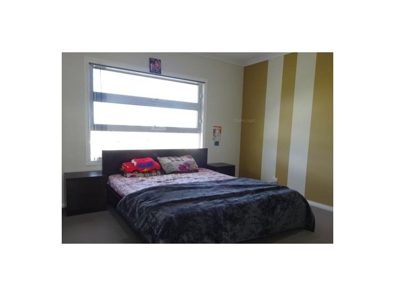 24 Fletcher Road, Craigieburn VIC 3064