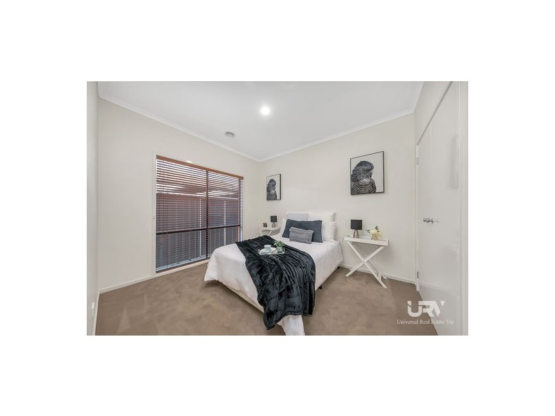 4 Kingdom Court, Roxburgh Park VIC 3064