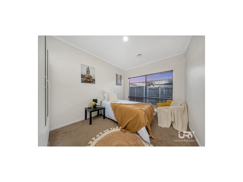 4 Kingdom Court, Roxburgh Park VIC 3064