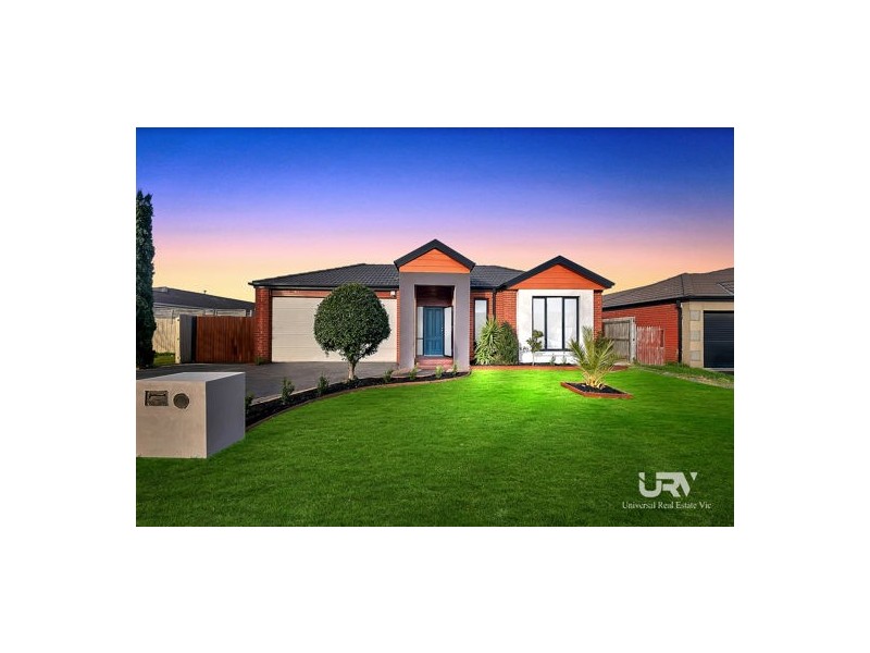 4 Kingdom Court, Roxburgh Park VIC 3064