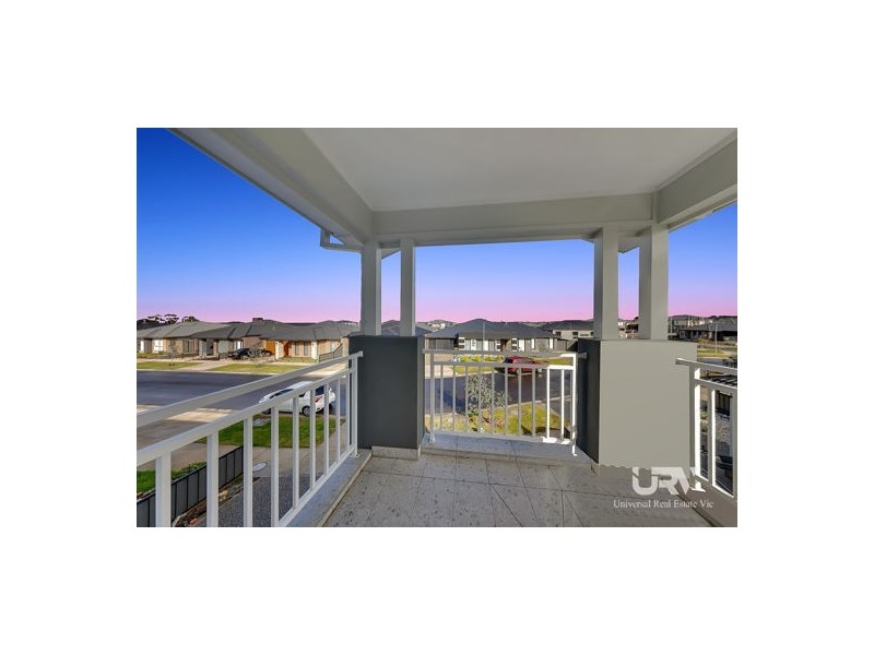 61 Gossia Avenue, Craigieburn VIC 3064