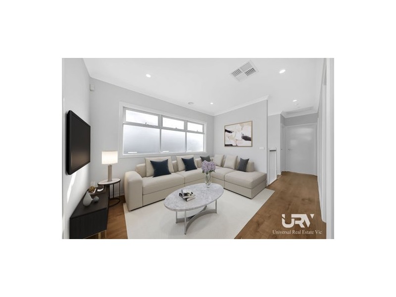 61 Gossia Avenue, Craigieburn VIC 3064