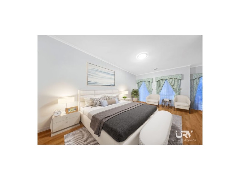 4 Golfview Drive, Craigieburn VIC 3064