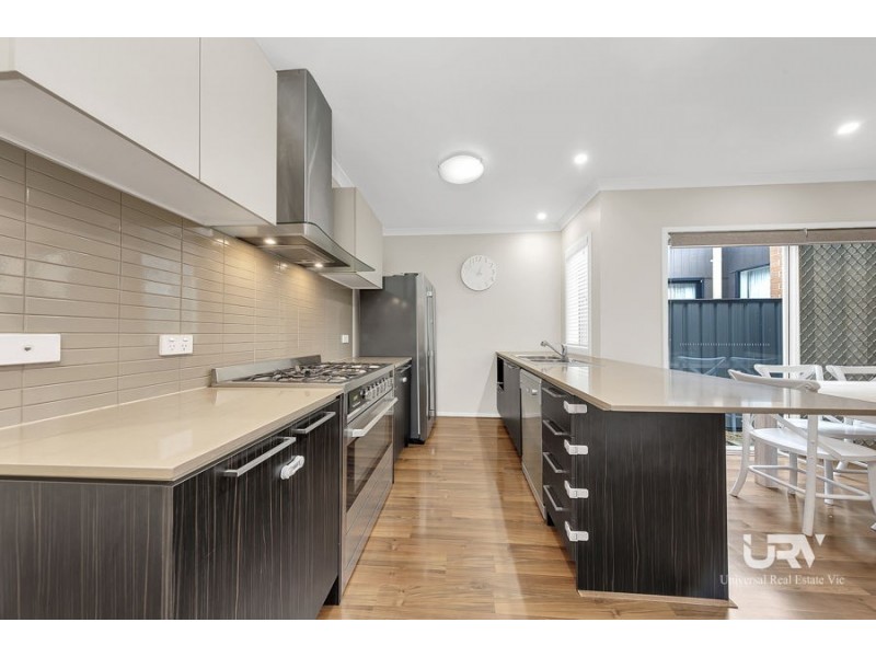 19 Domain Way, Craigieburn VIC 3064