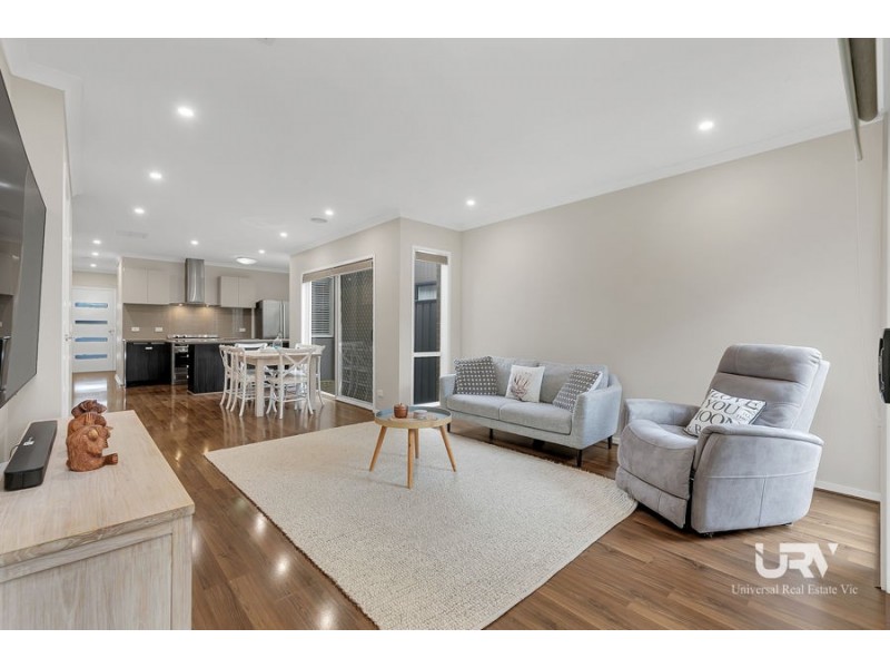 19 Domain Way, Craigieburn VIC 3064