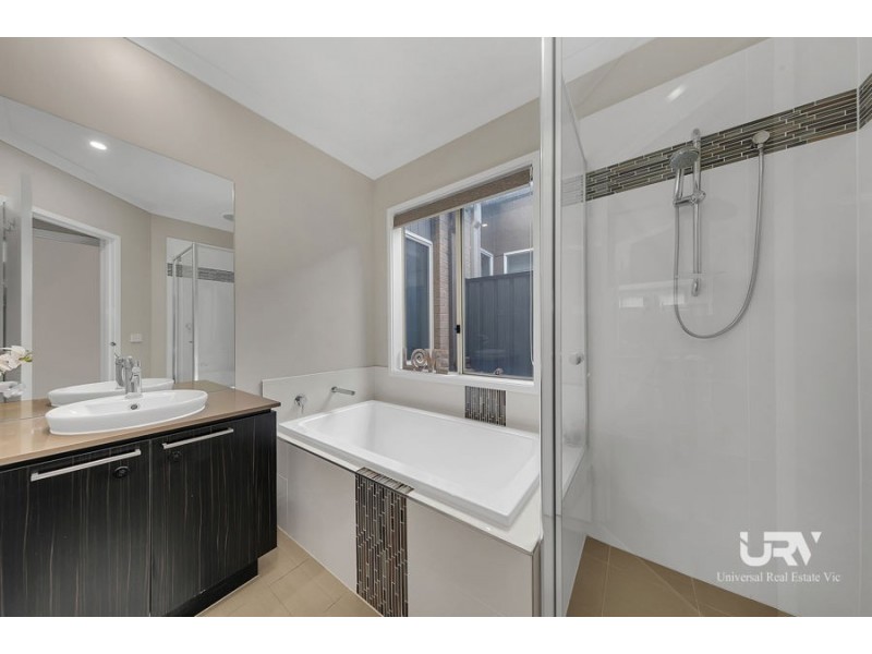 19 Domain Way, Craigieburn VIC 3064