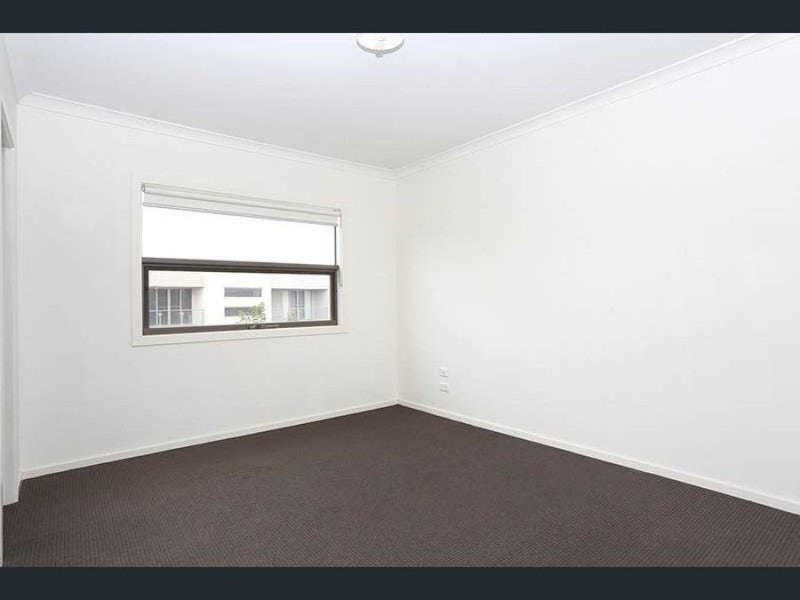 36 Grattan Cove, Craigieburn VIC 3064