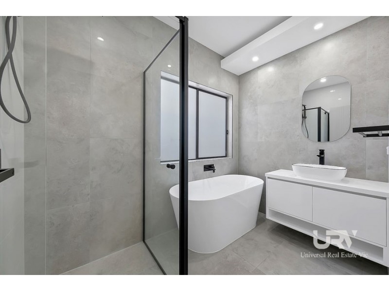 9 Luppino Street, Donnybrook VIC 3064