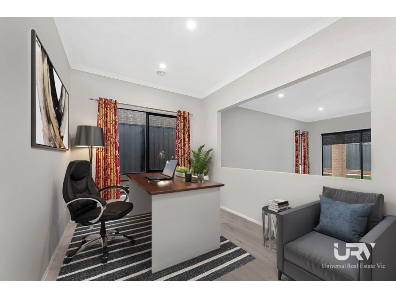76 Wisteria Ave, Craigieburn VIC 3064