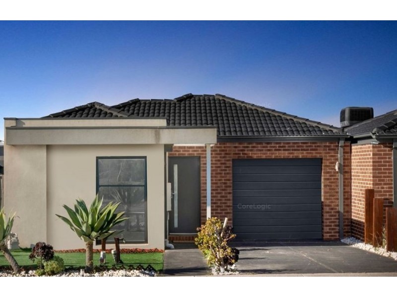 39 Albion Crescent, Mickleham VIC 3064