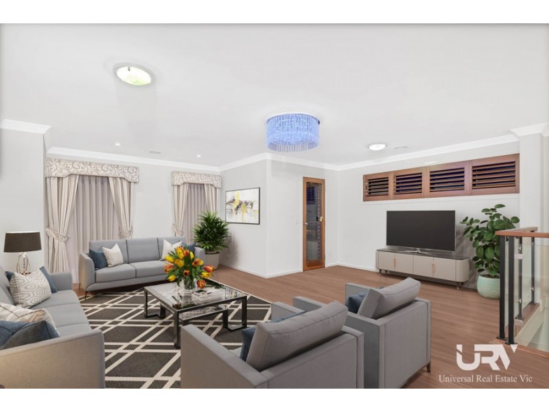 18 Pine Park Drive, Wollert VIC 3750